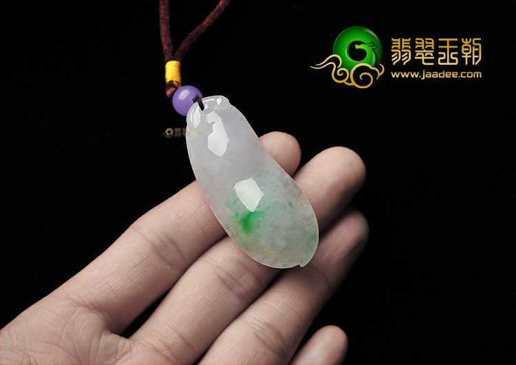 冰种飘翠四季豆挂件