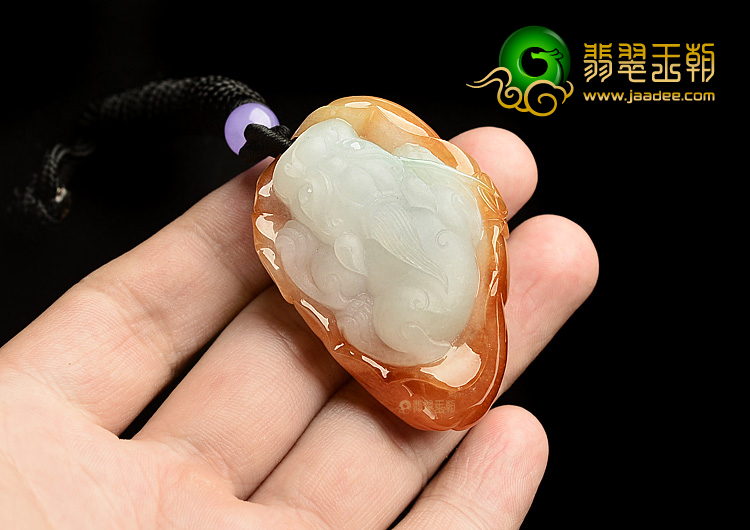 糯冰种红黄翡貔貅挂件