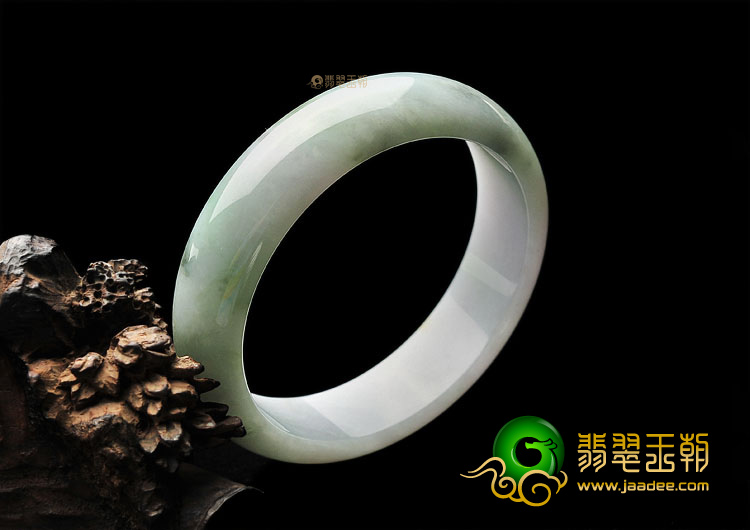 (超值推荐)糯冰种飘花手镯(53mm)