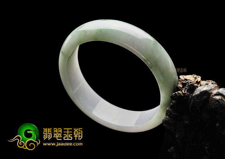 (超值推荐)糯冰种飘花手镯(53mm)