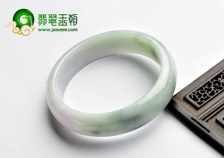(超值推荐)糯冰种飘花手镯(53mm)