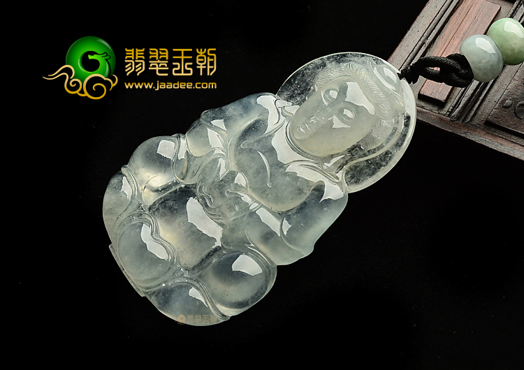 冰种晴水观音挂件
