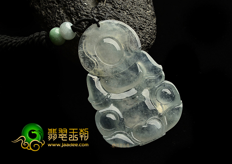 冰种晴水观音挂件