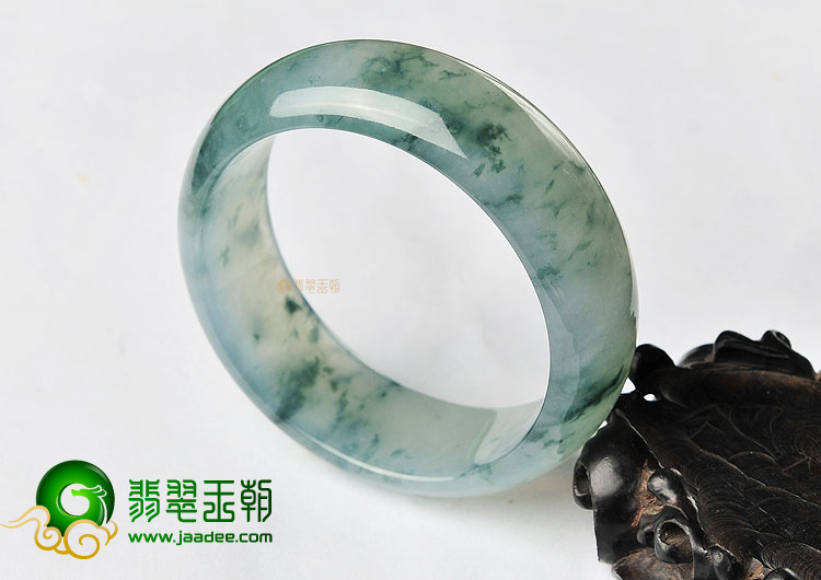 (超值推荐)冰种飘花手镯(55.2mm)