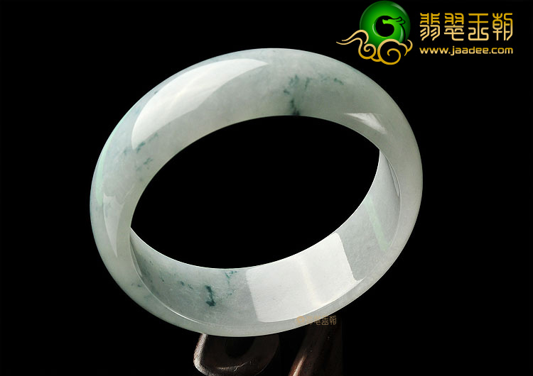 糯冰种飘花手镯(62.6mm)