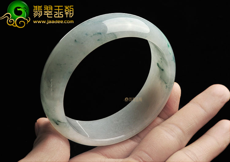 糯冰种飘花手镯(62.6mm)