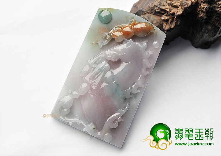 糯冰种三彩马到成功挂件
