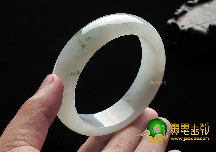 (超值推荐)冰种飘花手镯(60.3mm)