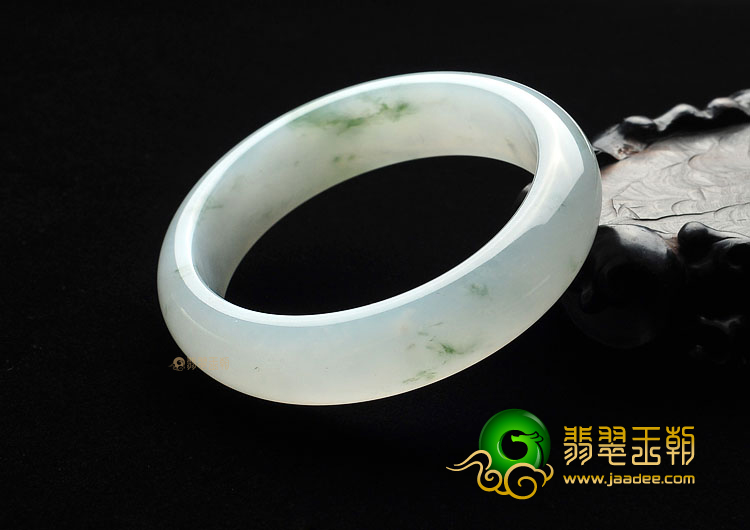 (超值推荐)冰种飘花手镯(60.2mm)