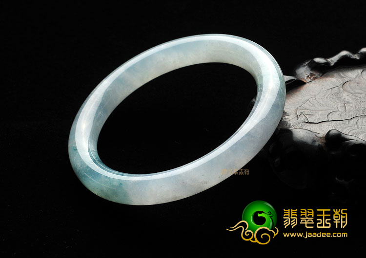 冰种飘花圆条手镯(57.9mm)