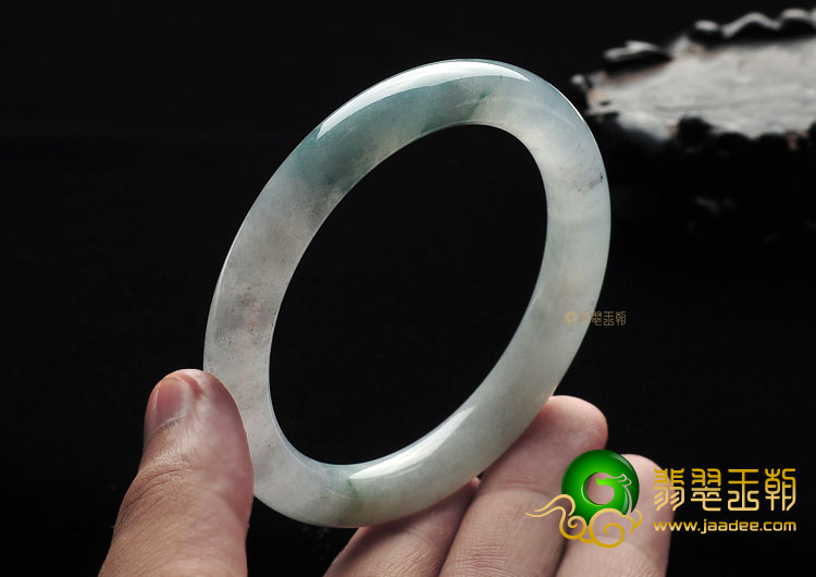 冰种飘花圆条手镯(57.9mm)