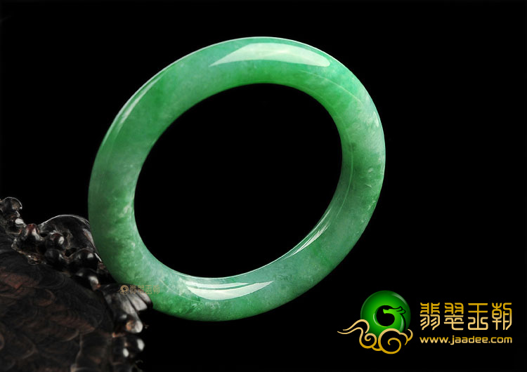 糯冰种阳绿圆条手镯(58.3mm)