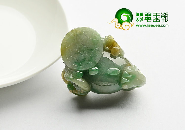 糯冰种黄加绿金蟾挂件