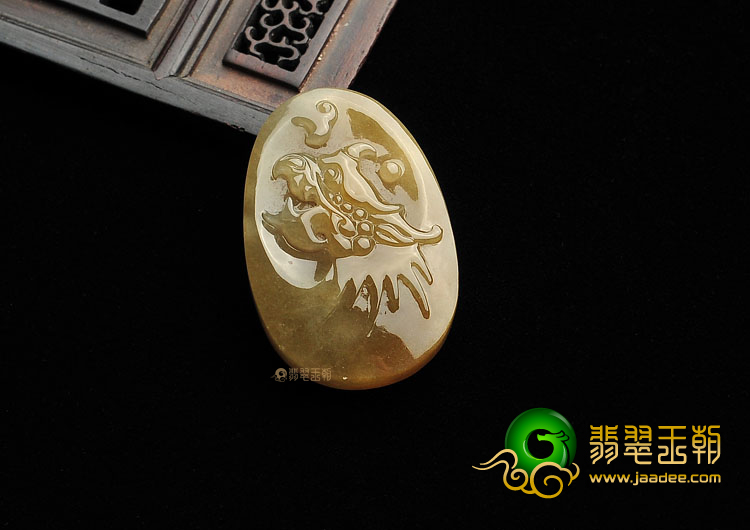 (超值推荐)糯冰种褐黄翡龙凤呈祥挂件