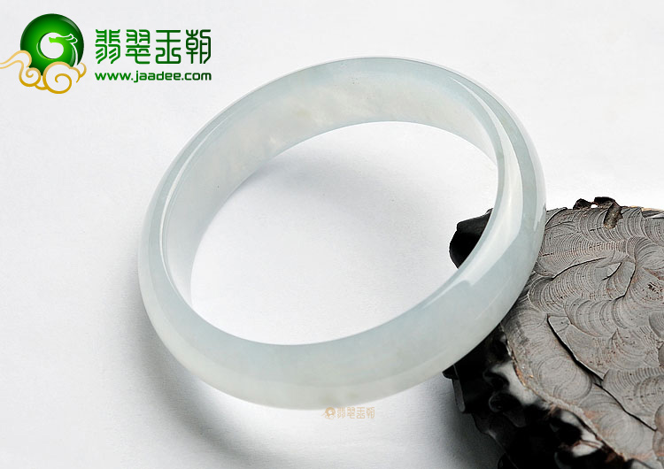 冰种淡晴水手镯(58.9mm)