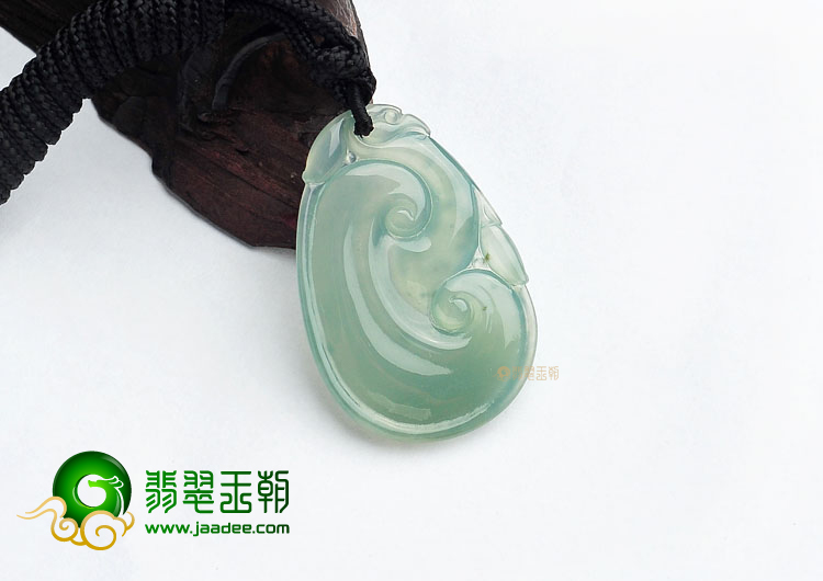 冰种晴水如意挂件