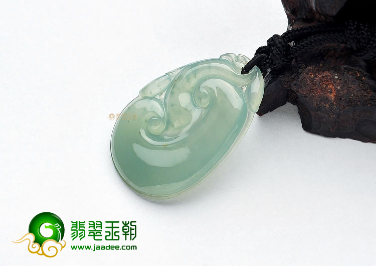 冰种晴水如意挂件