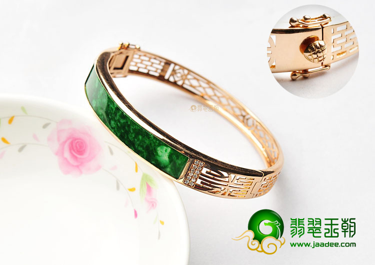 (超值推荐)糯冰种廯加绿镶玫瑰金贵妃镯(58.3mm-47.5mm)(真钻)