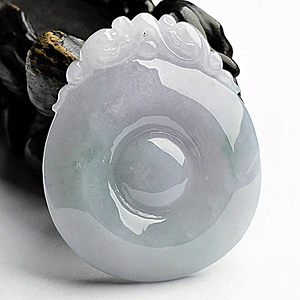 糯冰种春带彩双龙如意挂件