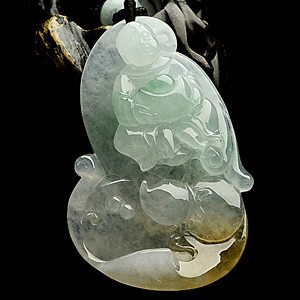 冰种淡三彩善财童子挂件