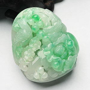 糯冰种飘翠喜上眉梢挂件