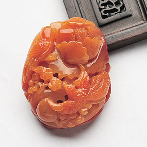 糯冰种红翡喜上眉梢挂件