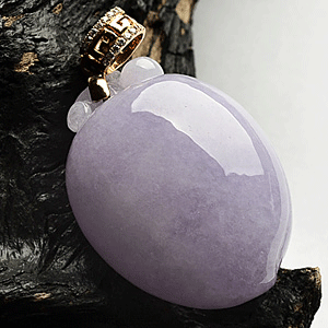 糯冰种紫罗兰寿桃挂件(金扣)