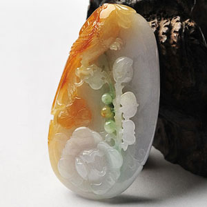 糯冰种三彩英明神武挂件