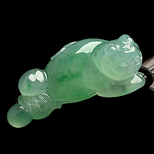 冰种翠色金蟾挂件