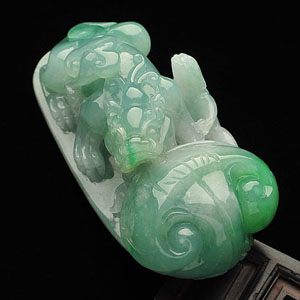 (超值推荐)糯冰种飘翠貔貅如意挂件