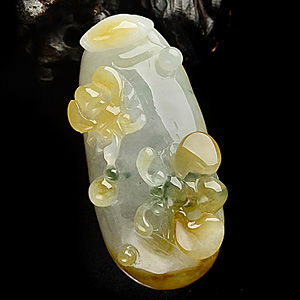 糯冰种黄翡飘花甜甜蜜蜜挂件