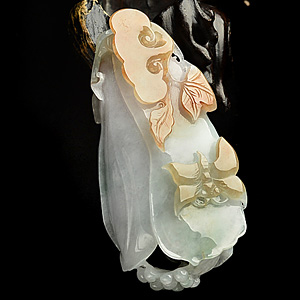 糯冰种红黄翡玉兰花挂件