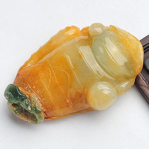 糯冰种褐黄翡江山挂件