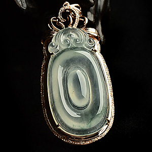 冰种略飘花镶玫瑰金福在眼前胸坠(真钻)