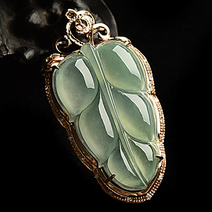 冰种晴水镶玫瑰金金枝玉叶胸坠(真钻)