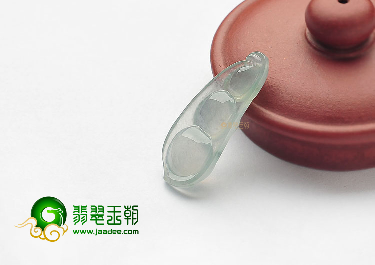 冰种晴水四季豆挂件