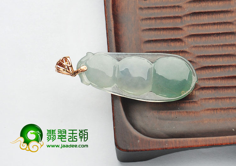 (超值推荐)冰种晴水四季豆挂件