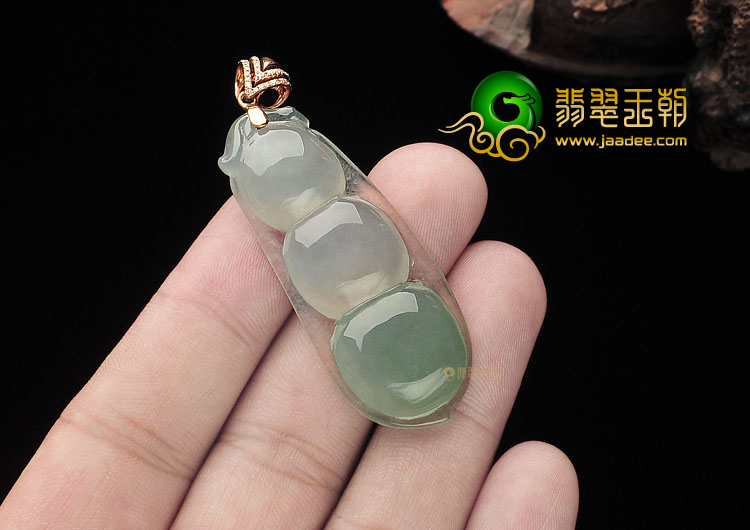(超值推荐)冰种晴水四季豆挂件
