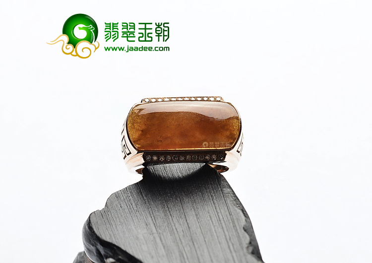 (超值推荐)冰种红黄翡镶玫瑰金马鞍戒指(真钻)
