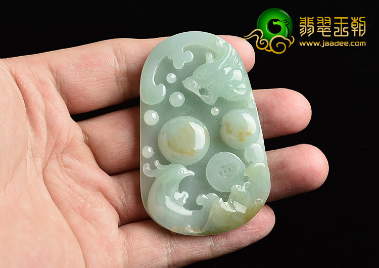 (超值推荐)糯冰种晴水带黄翡龙凤牌挂件