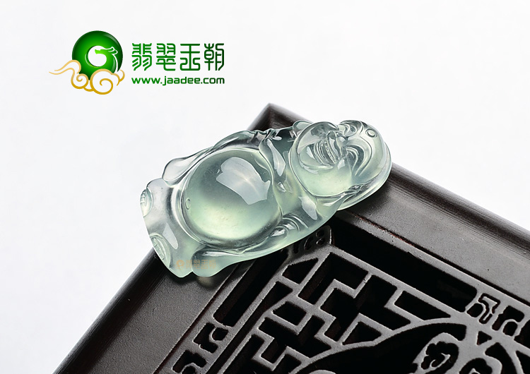 冰玻种晴水站佛挂件