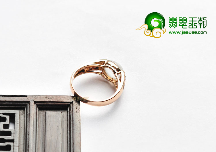(超值推荐)玻璃种无色镶玫瑰金戒指(真钻)