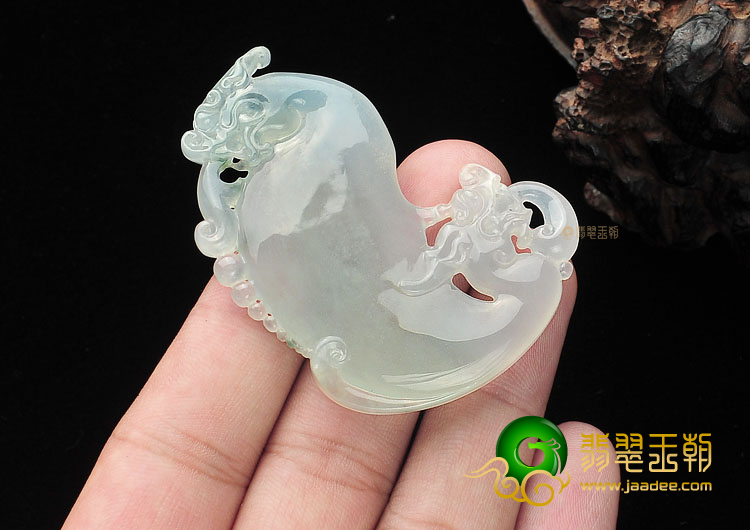 (超值推荐)冰种晴水飘花仿古龙挂件