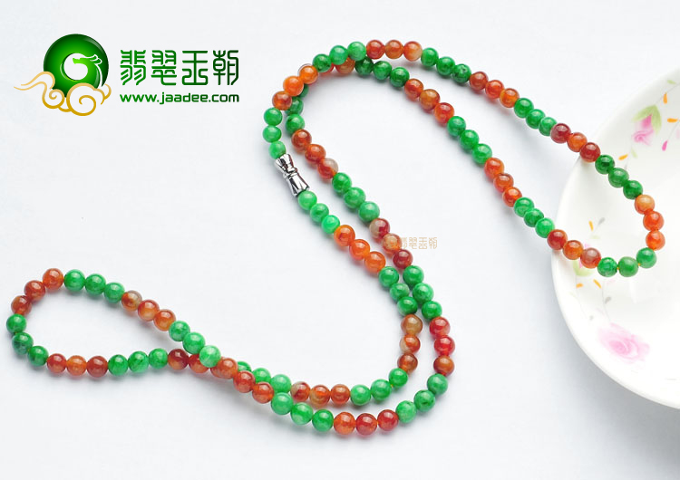 糯冰种红加绿项链