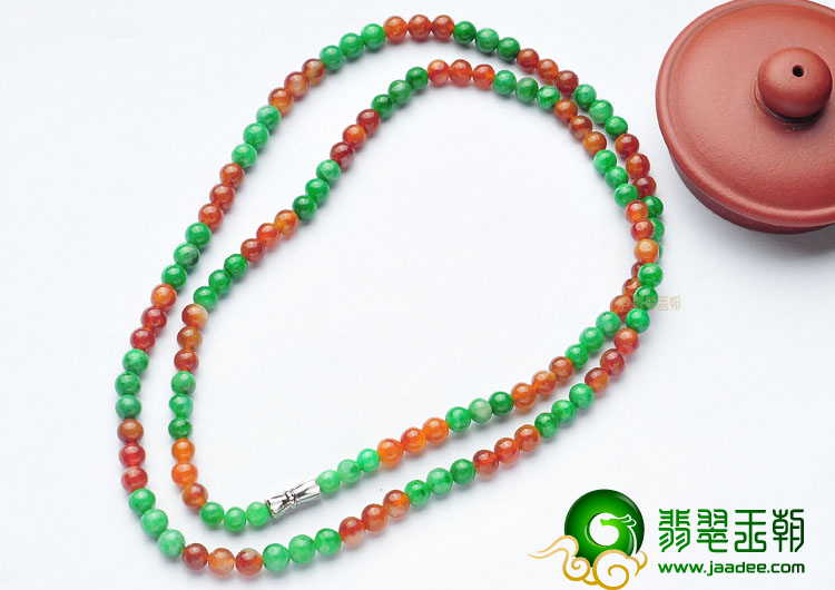 糯冰种红加绿项链