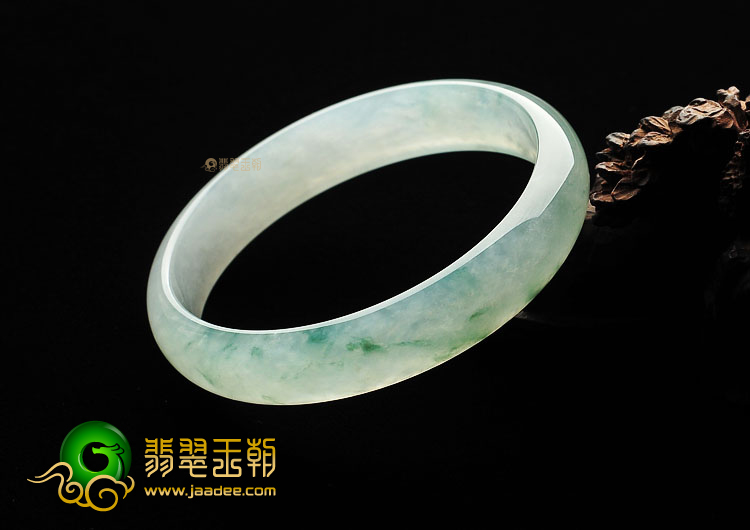 (超值推荐)冰种飘花手镯(58.2mm)
