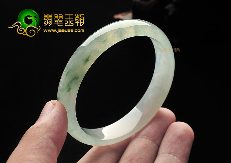 (超值推荐)冰种飘花手镯(58.2mm)