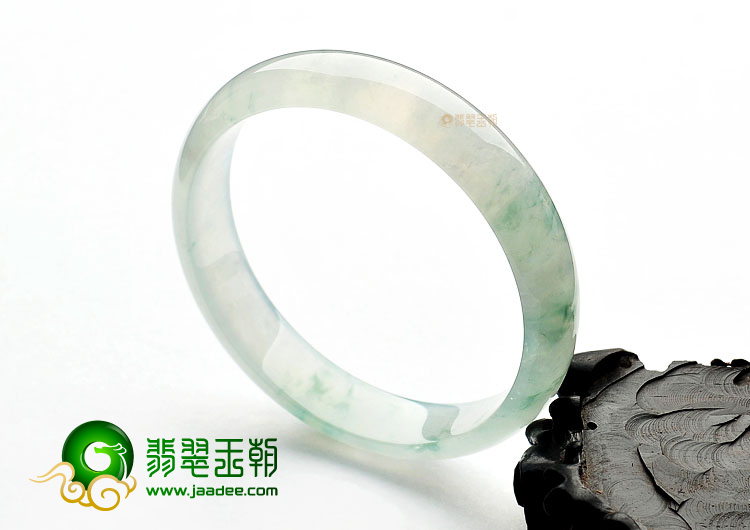 (超值推荐)冰种飘花手镯(58.5mm)