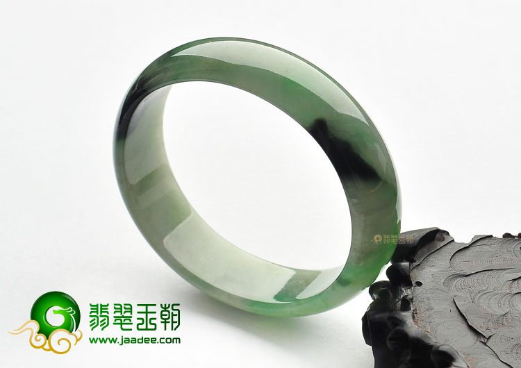糯冰种蓝绿飘花贵妃镯(56.6mm-51mm)