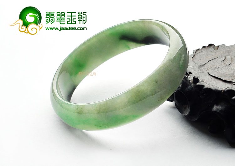 糯冰种蓝绿飘花贵妃镯(56.6mm-51mm)